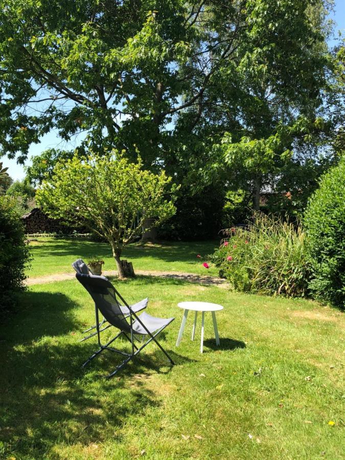 La Petite Saugere Villa Bosguerard-de-Marcouville Bagian luar foto
